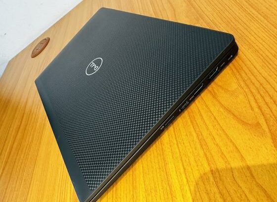 Lap Super Limpo Dell Latitude 7320 Touchscreen  Display  Intel Core i7-1185G7 vPro Win 11 Pro Intel Iris Xe Graphics 16 GB DDR4 SDRAM 256 GB SSD NVMe,