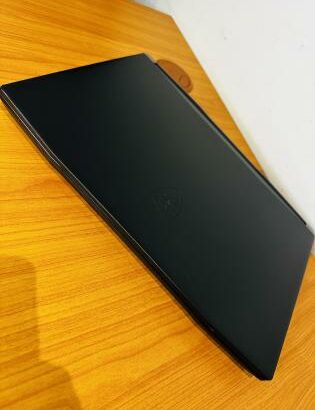 Lap Top Gamer MSI Intel Core i5-11400H ,2.40 GHZ , (12 CPUs),16GB DDR4 SDRAM , 512 GB SSD, 15.6 Polegadas FHD LED Display , intel UHD Graphics + NVIDI