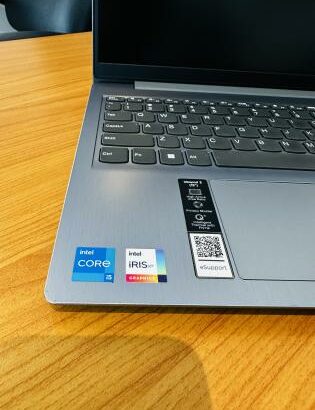 Lenovo Ideapad 3 Intel Core I5-1135G7 2.40 GHZ (8 CPUs) 8 GB DDR4 SDRAM,512 GB SSD NVMe,15.6 polegadas, Teclado Contabilístico , Internet Íris Xe Grap