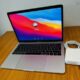 MacBook Pro 2017 Retina Display Intel Core I5 2.30 GHZ  8 GB 2133 MHZ LP DDR3 256 GB SSD Ultra Fast Intel Íris Plus Graphics 640 1536MB Retina Display