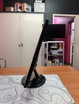 Monitor Samsung LS24D300HLR 24” FHD