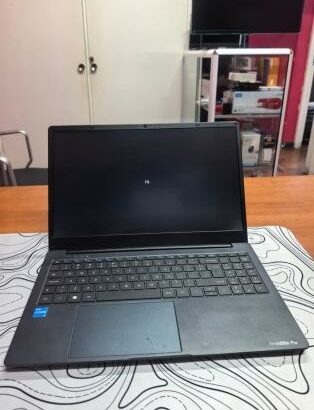 Toshiba Dynabool i3 11th 8GB RAM 255GB SSD