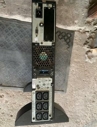 UPS marca APC