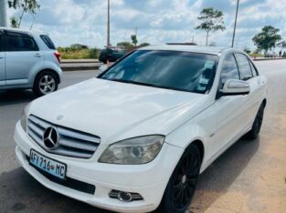VENDA: MERCEDES BENZ C-200  KOMPRESSOR
