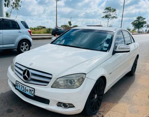 VENDA: MERCEDES BENZ C-200  KOMPRESSOR