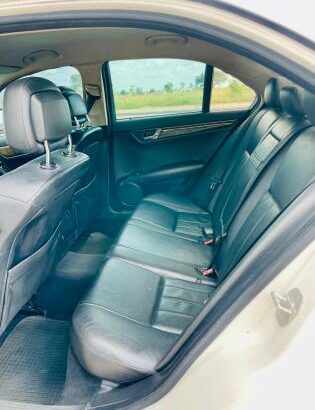 VENDA: MERCEDES BENZ C-200  KOMPRESSOR