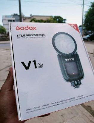 Flash externo Godox V1 para Sony