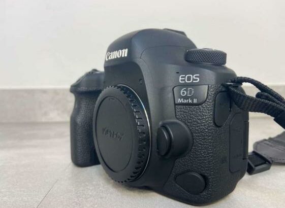 Canon EOS 6D Mark II corpo
