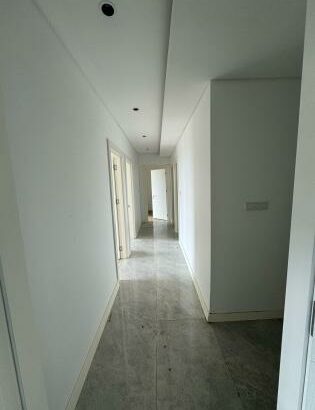 Vende-se este apartamento Tipo 3, no bairro de Som marchild 2