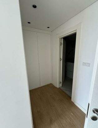 Vende-se este apartamento Tipo 3, no bairro de Som marchild 2