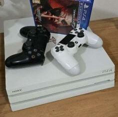 Sony PS4 Pro