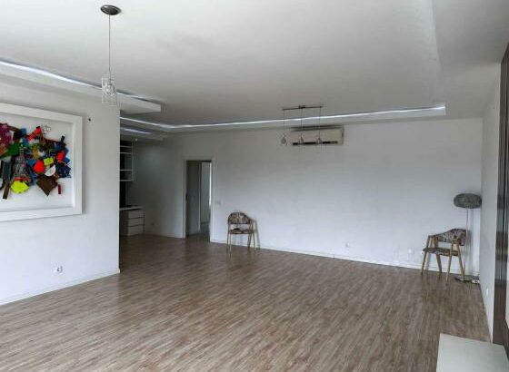 Vende-se excelente apartamento, tipo3 no bairro da Costa do Sol