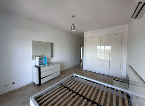 Vende-se excelente apartamento, tipo3 no bairro da Costa do Sol