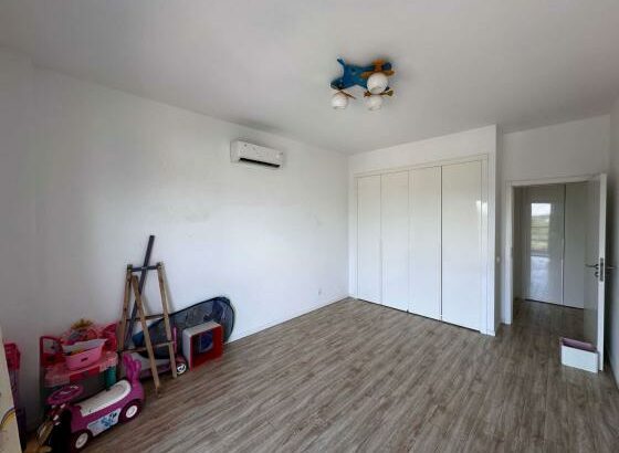 Vende-se excelente apartamento, tipo3 no bairro da Costa do Sol