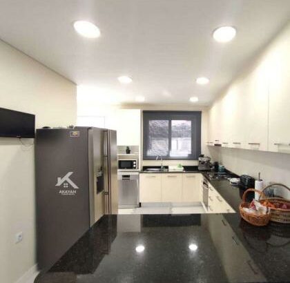Vende-se Moradia, tipo3 no bairro da costa do sol triunfo 1