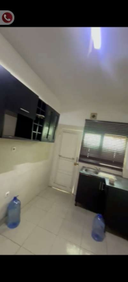 Baixou AP T3 n Alto-mae rua do King pie/escola de condução