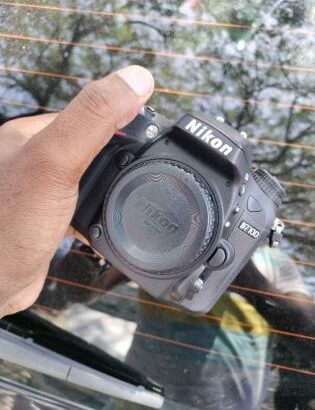 Nikon D7100 corpo