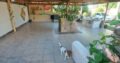 Vende se moradia nova duplex tipo 4 com piscina anexos quintal no bairro da matola rio