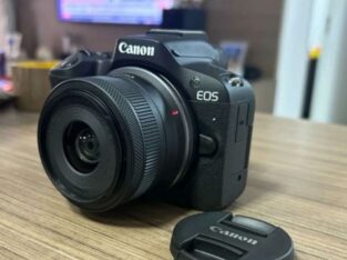 Canon EOS R50