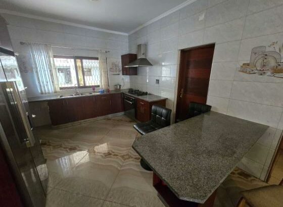 Arrenda-se Casa Tipo 4 na Matola