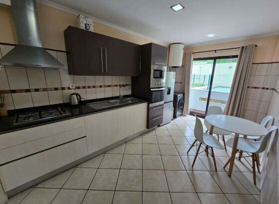 Arrenda-se Flat Tipo 2 Mobiliada na Matola