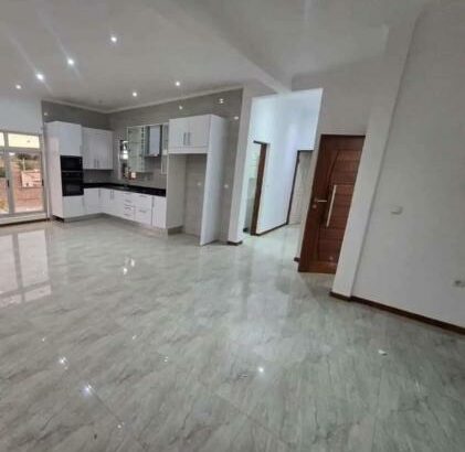 Arrenda-se Flat Tipo 2 na Matola Tsalala