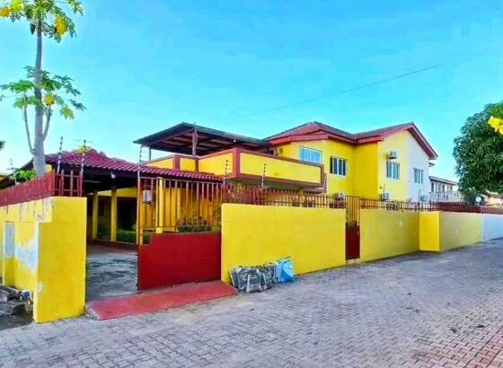 Vende-se Casa Tipo 4 no Condomínio Monomutapa