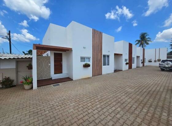 Vende-se Casas T.2 no Condomínio Fomento