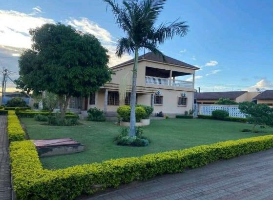 Arrenda-se Casa Tipo 3 no NOVARE MALL