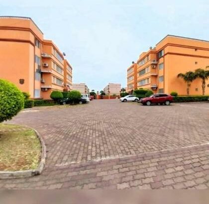 Arrenda-se Flat Tipo 3 no King’s Village