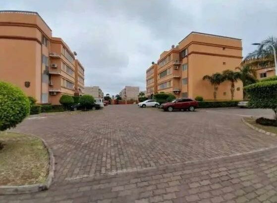 Arrenda-se Flat Tipo 3 no King’s Village