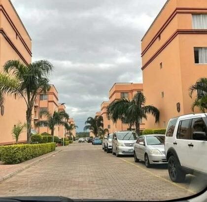 Arrenda-se Flat Tipo 3 no King’s Village