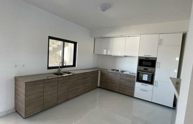 Vende-se Luxuoso Apartamento T3 no Mapulene costa do sol