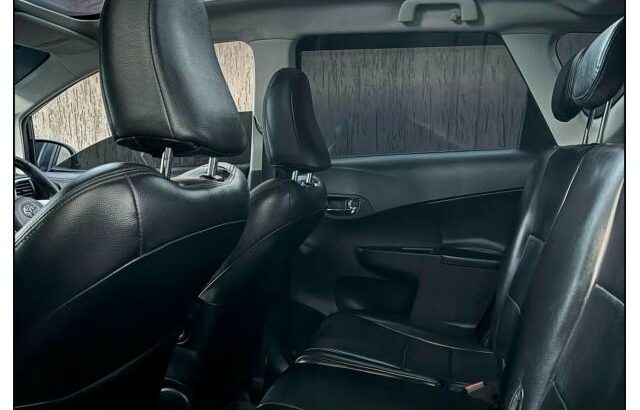 Toyota Ractis Verso