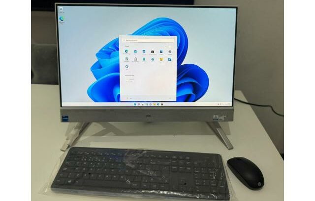Dell Inspiron 5410 All-in-One  12th Gen Intel®️ Core™️ i5-1215U (