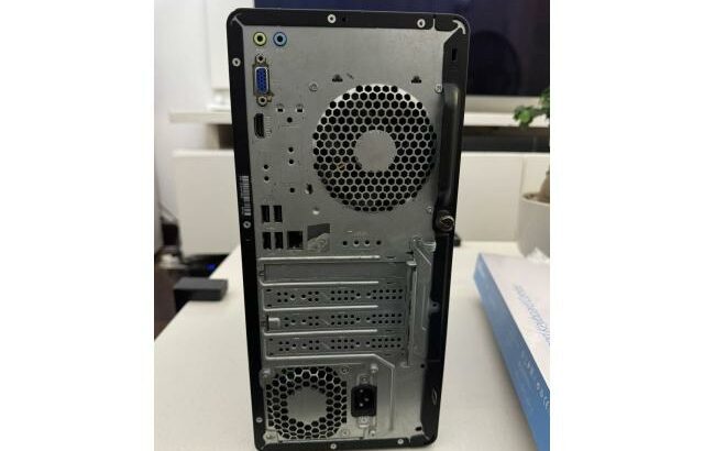 Desktop HP Pro Tower 290 G9 Core I3-12TH Geração