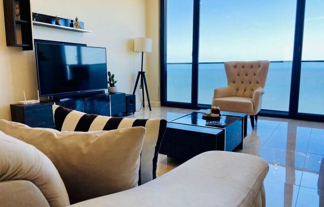 Toprak Residence VENDE-SE luxuoso Apartamento T2 mobilado com vista ao mar