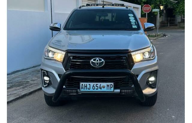 Toyota Hiiux Legend 50
