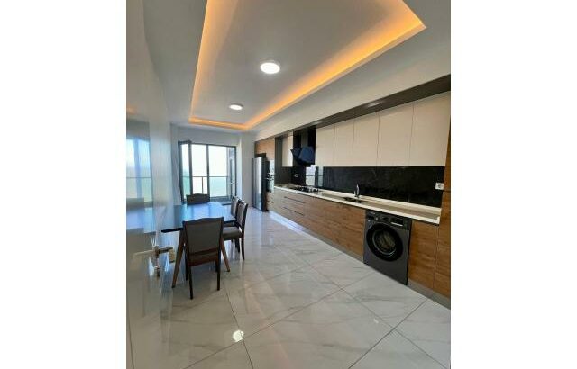 POLANA VIEW arrenda-se luxuoso Apartamento T3 mobilado com vista ao mar