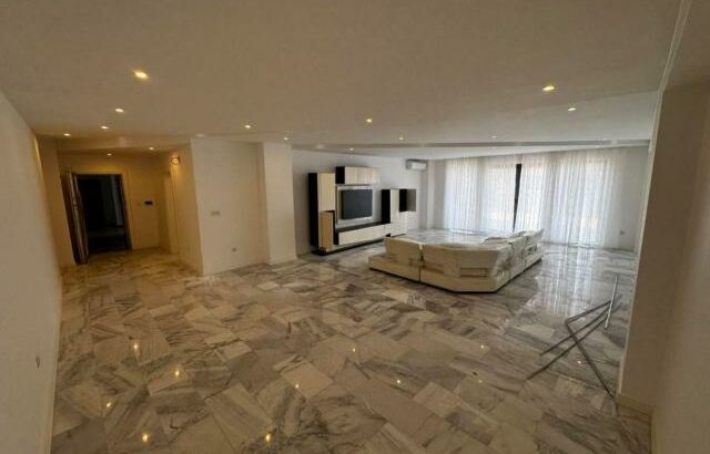 Arrenda-se Luxuoso Apartamento T4 mobilado no condomínio Palmar