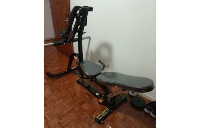 Cama universal para treino do corpo