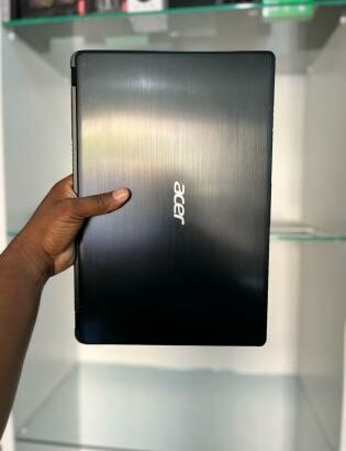 Acer Aspire 5 i5 8th 256GB SSD 1TB HDD 8GB RAM Nvidia Mx 150 2GB