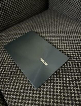 Asus Zenbook Duo 14 UX482EG 14” FHD Touch i7 11th 16GB RAM 512GB SSD Nvidia GeForce MX450 2HB