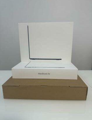 MACBOOK AIR M4 13″ 10 CORE CPU/ 8 CORE GPU 16GB RAM 256GB SSD SELADOS