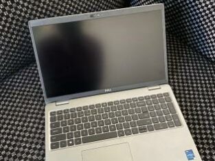 Dell Latitude 5540 i7 13th 512GB SSD 32GB RAM 15.6