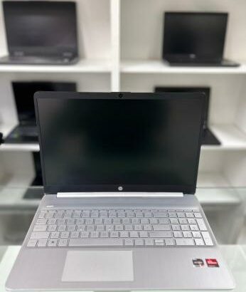 HP 15S AMD Ryzen 7 5700(i7 12th) 8GB RAM 512GB SSD