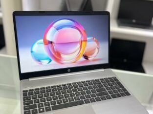 Hp 255 G8 AMD RYZEN 3 3500U 8GB RAM 256GB SSD