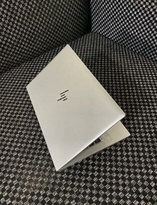 Hp Elitebook 830 G8 14” i5 11th 16GB RAM 512GB SSD