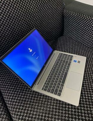 HP Probook 450 G9 i7 12th 16GB RAM 512GB SSD Nvidia GeForce MX570 2GB