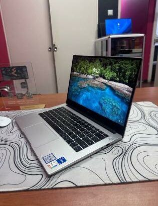 Huawei MateBook D14 i5 11th 8GB RAM 512GB SSD